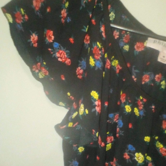 Top by philosophy size medium - Picture 2 of 3